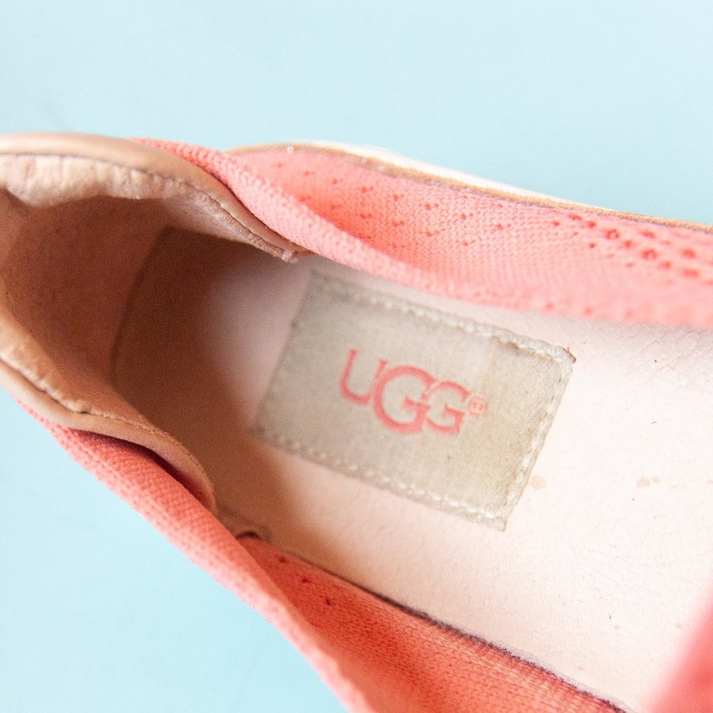 UGG Sammy Vibrant Coral Fabric Knit Slip On Sneaker Flats Size 7.5 - Picture 2 of 8